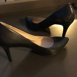 Cole Haan classic black heel
